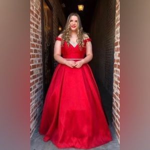 Gorgeous Prom Dress